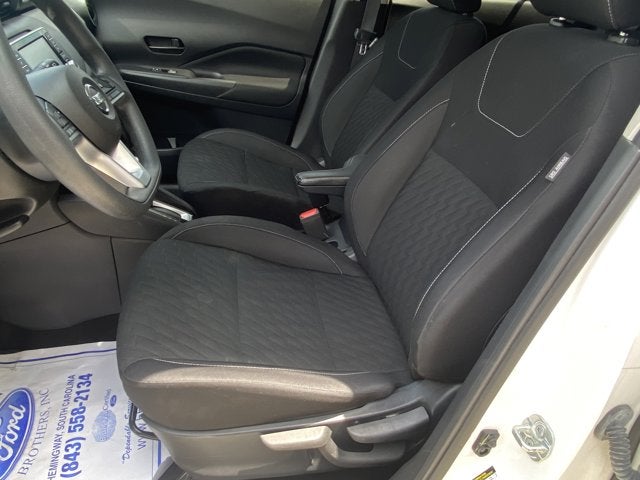 2021 Nissan Kicks S