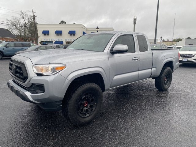 2022 Toyota Tacoma 4WD SR