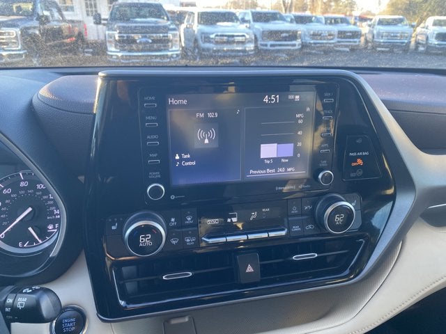 2022 Toyota Highlander XLE