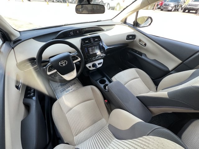 2018 Toyota Prius HYBRID.