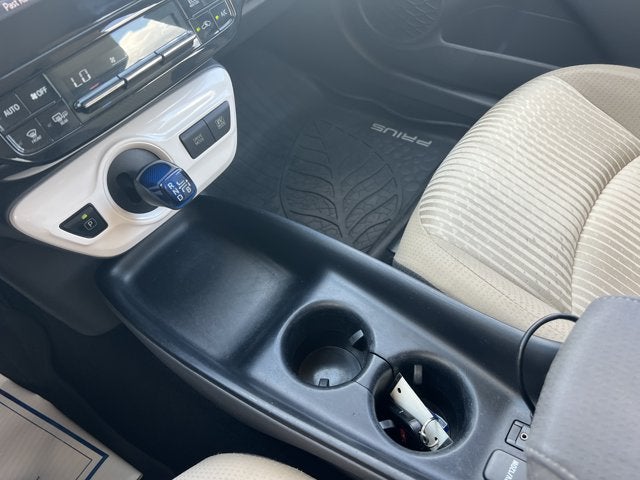 2018 Toyota Prius HYBRID.