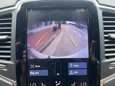 2019 Volvo XC90 Momentum