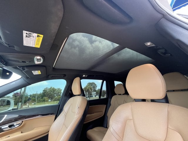 2019 Volvo XC90 Momentum