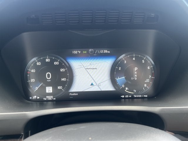 2019 Volvo XC90 Momentum